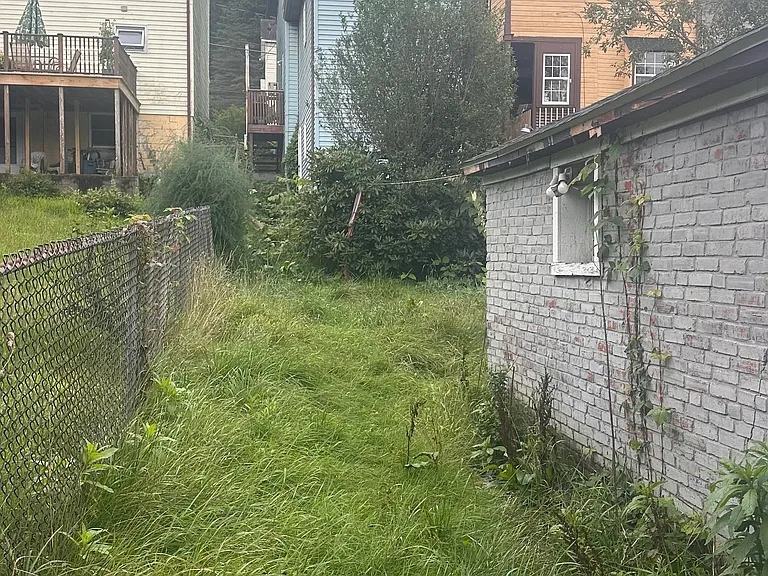 934 Virginia Ave — Photo 9