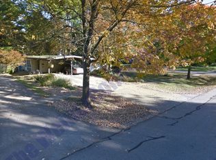 2006 S George Huff Dr, Urbana, IL