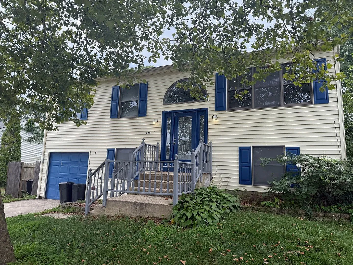 Four-Bedroom Home with Pool in Barnegat Township — Photo 4