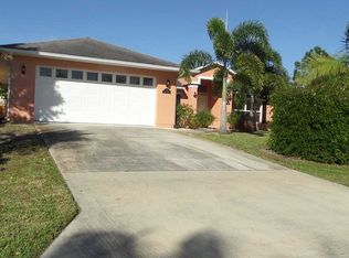 941 Gulfstream Ave, Sebastian, FL 32958