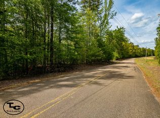 9700 Pine Top Rd, Hornsby, TN 38044