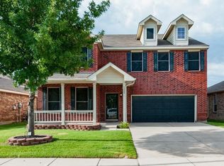 5028 Senator Dr, Fort Worth, TX 76244