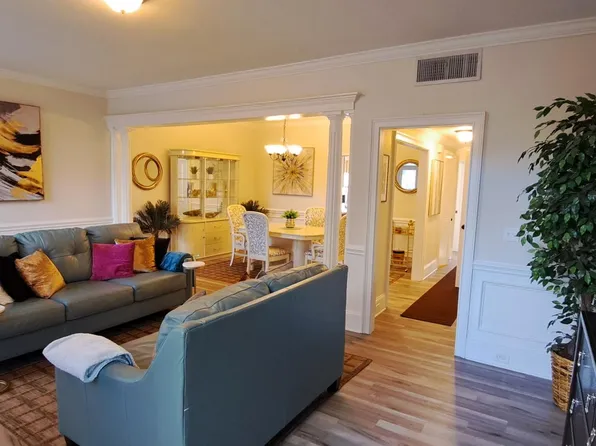 400 Mallet Hill Rd APT C4, Columbia, SC 29223