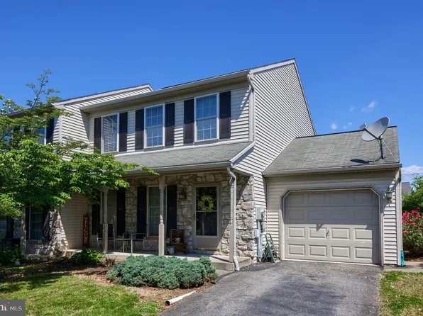 4117 Green Park Dr, Mount Joy, PA 17552