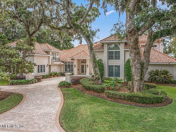 4th image of 233 PLANTATION Circle S