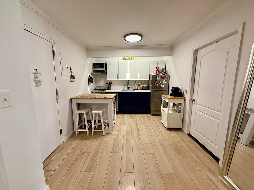 1st image of 237 E 2nd St APT 5A