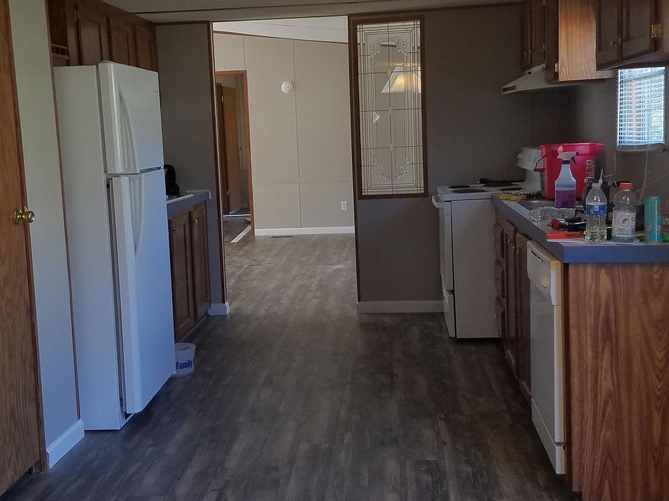 1st image of 160 Knotty Pine Ln