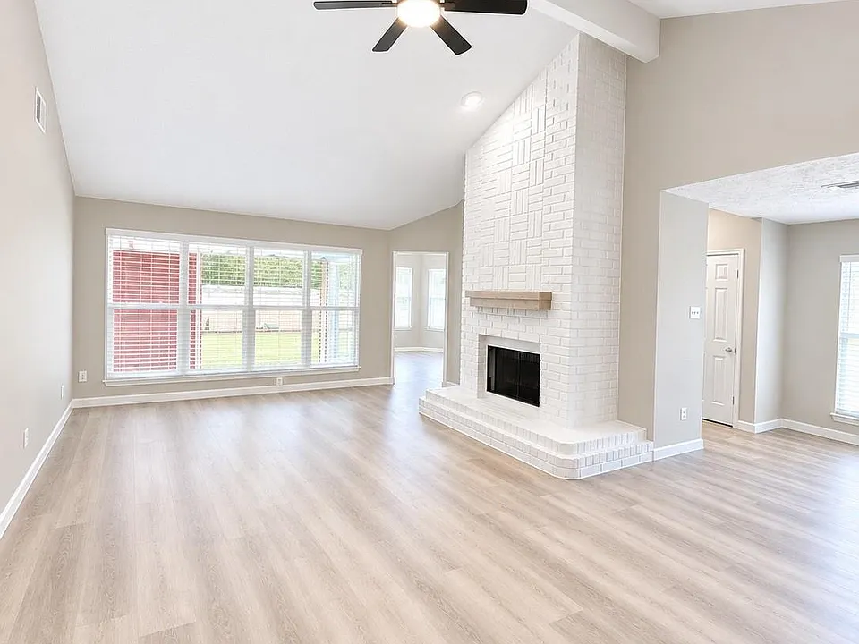 4811 Kentwalk Dr