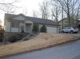 38 Sandwick Dr, Bella Vista, AR 72715