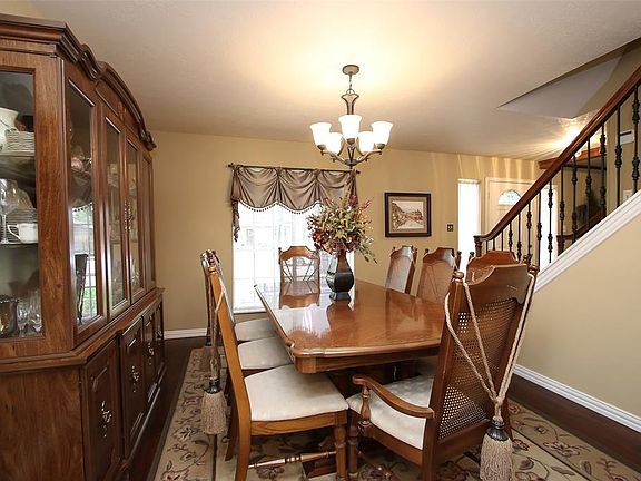 5th image of 15131 Stillcreek Dr