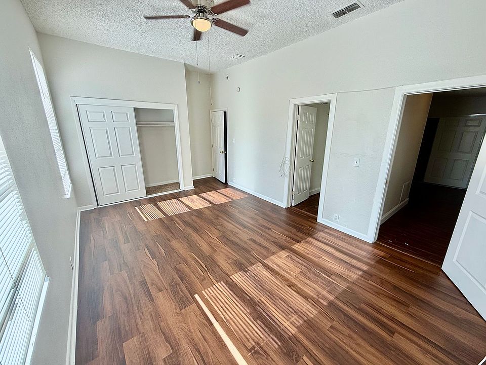 1st image of 2702 E 19th Ave