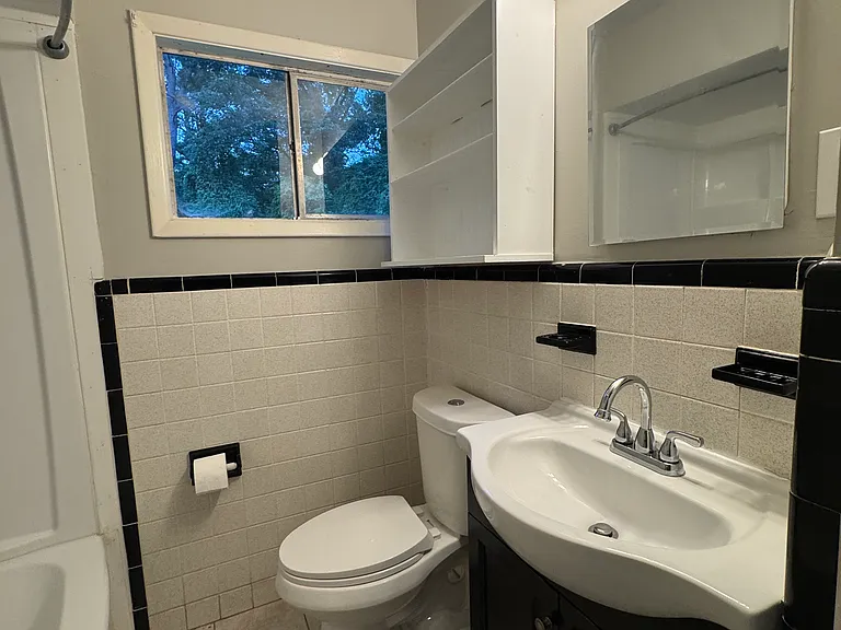 5719 Fairchild Dr — Photo 7