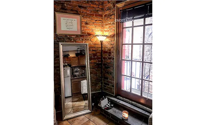 Rented by Engel & Völkers New York City | media 29