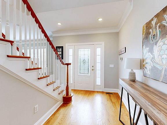2nd image of 1523 Bunbury Dr
