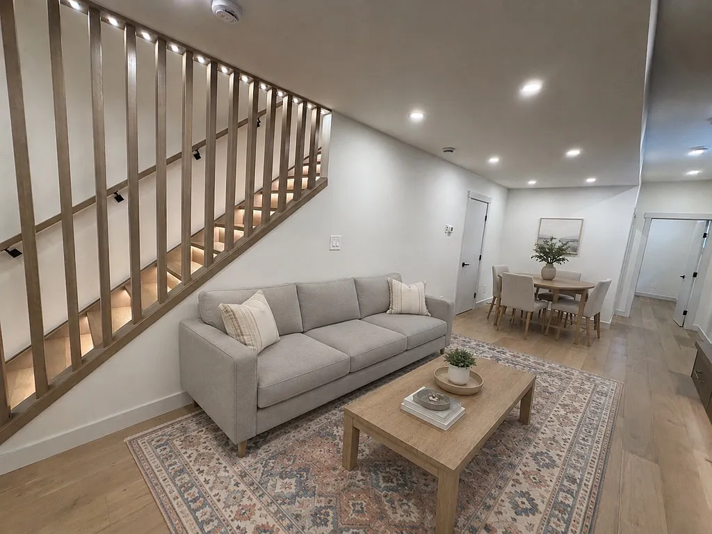 2 bed, 1250 sqft, $2,950 — Photo 2
