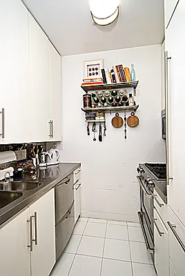 Rented by Keller Williams NYC | media 54