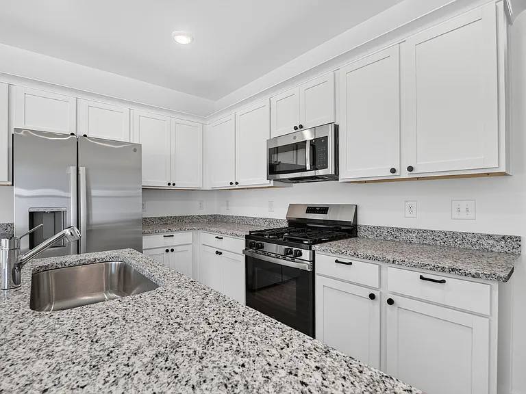 200 Flagstone Way #67 — Photo 8