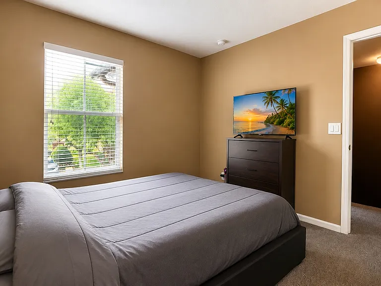 Bedroom #2 -1720 RETREAT VIEW CIR.