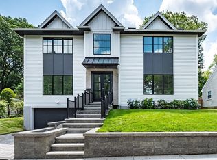 142 Bellingham Rd, Brookline, MA 02467