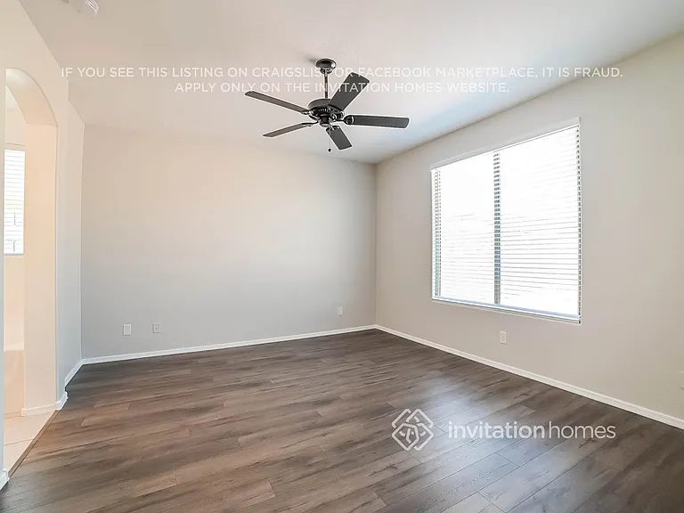 18178 W Ivy Ln — Photo 11