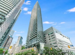 832 Bay St W #2304, Toronto, ON M5S 1Z6
