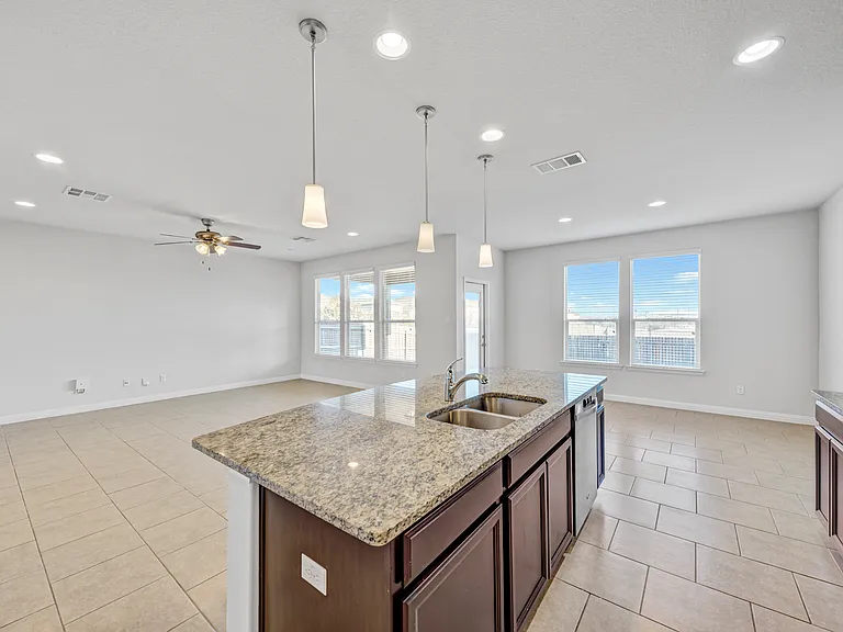 3618 Kennedy Grace Ln — Photo 29