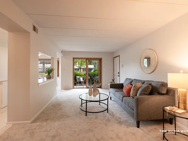 616 E 5th Ave #101 — Photo 6