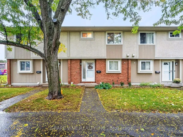 3897 E Old Richmond Rd, Ottawa, ON K2H 8T8