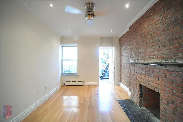 Rented by Centennial Properties NY | media 5