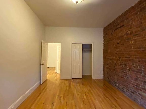 5th image of 258 Wyckoff Ave Floor 2