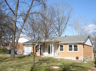9724 Radio Dr, Saint Louis, MO