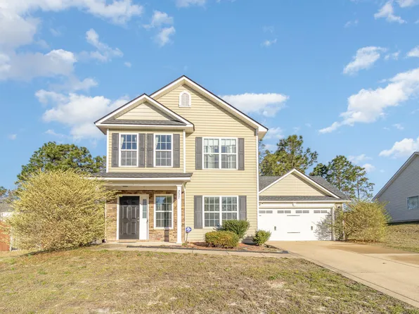 237 Basket Oak Dr, Bunnlevel, NC 28323
