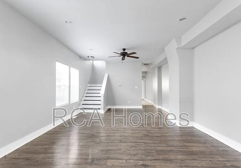1006 Palmer St — Photo 7