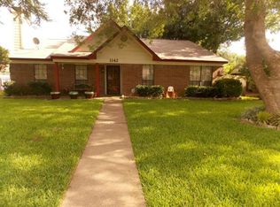 1142 Cedar Run Dr, Duncanville, TX 75137