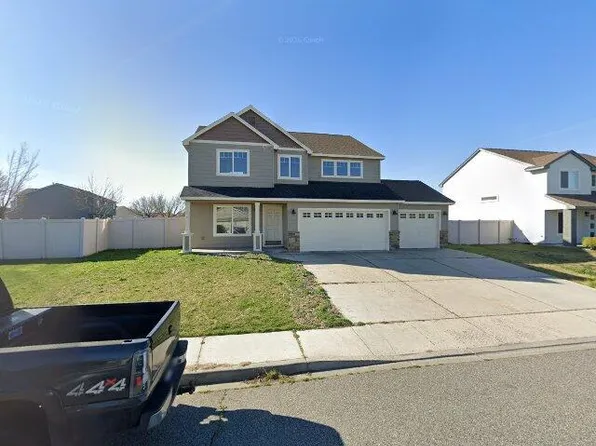 7910 Skagit Dr, Pasco, WA 99301