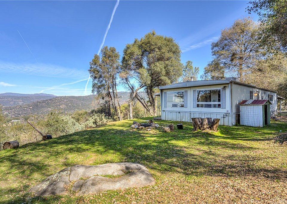 1st image of 38892 Terri Ln