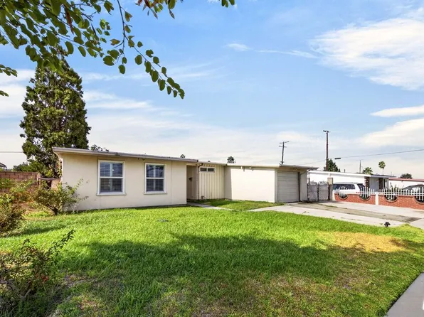 2136 E Walnut Creek Pkwy, West Covina, CA 91791