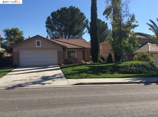 31559 Via San Carlos, Temecula, CA 92592