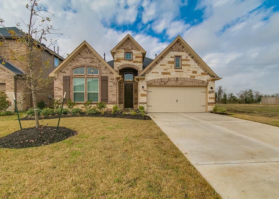 1st image of 2218 Falcon Brook Dr