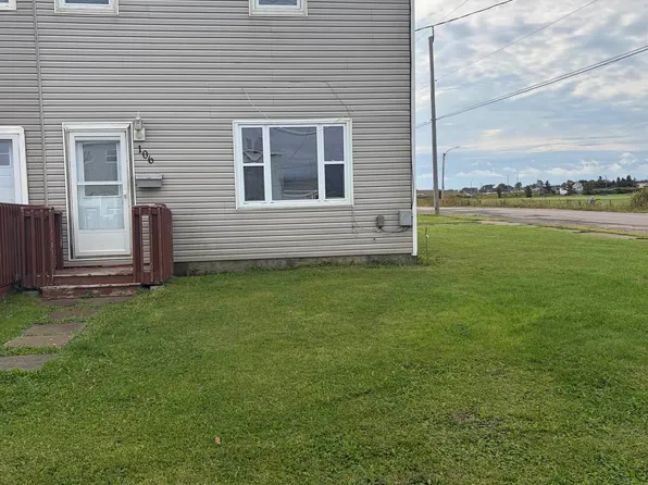 106 5th St, Glace Bay, NS B1A 4H7
