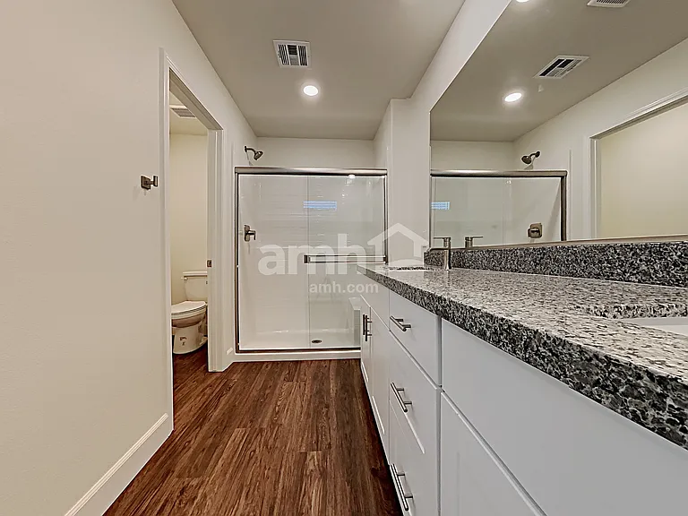 136 Charmante Tulip Ln — Photo 13