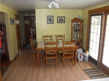 5th image of 220 McClane Farm Rd