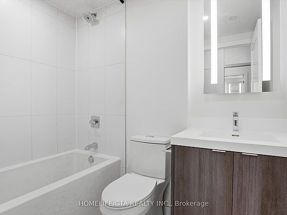4th image of 30 Inn On The Park Dr #206