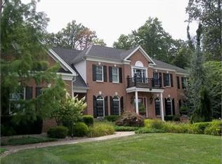 3 Stirling Pl, Pittstown, NJ 08867