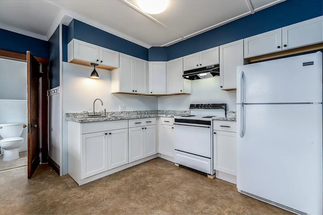 32 Patterson St — Photo 2