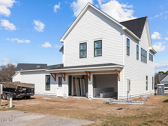 5th image of 110 Bogue Harbor Court