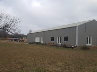 426 Chriswood Dr, Clarkridge, AR 72623