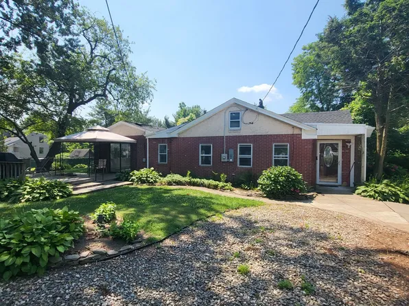 2 S Louis St, Fords, NJ 08863