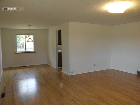 2nd image of 1100 Sumner St