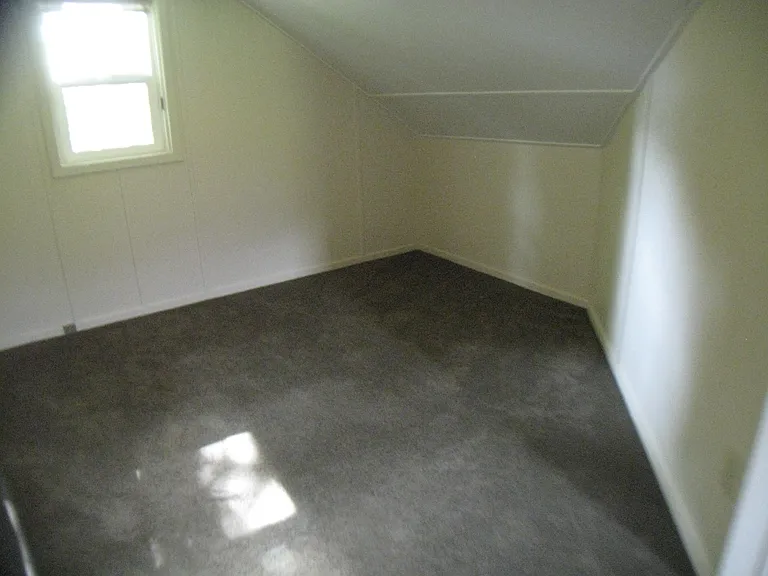 310 E Lake St — Photo 22